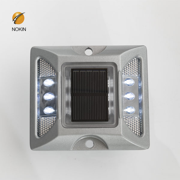 Bluetooth Solar Road Marker Light With 40 Tons Compressive 